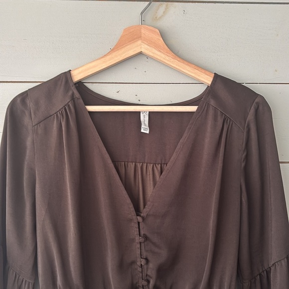 Gentle Fawn Button Front Peplum Blouse – XS - Picture 3 of 7